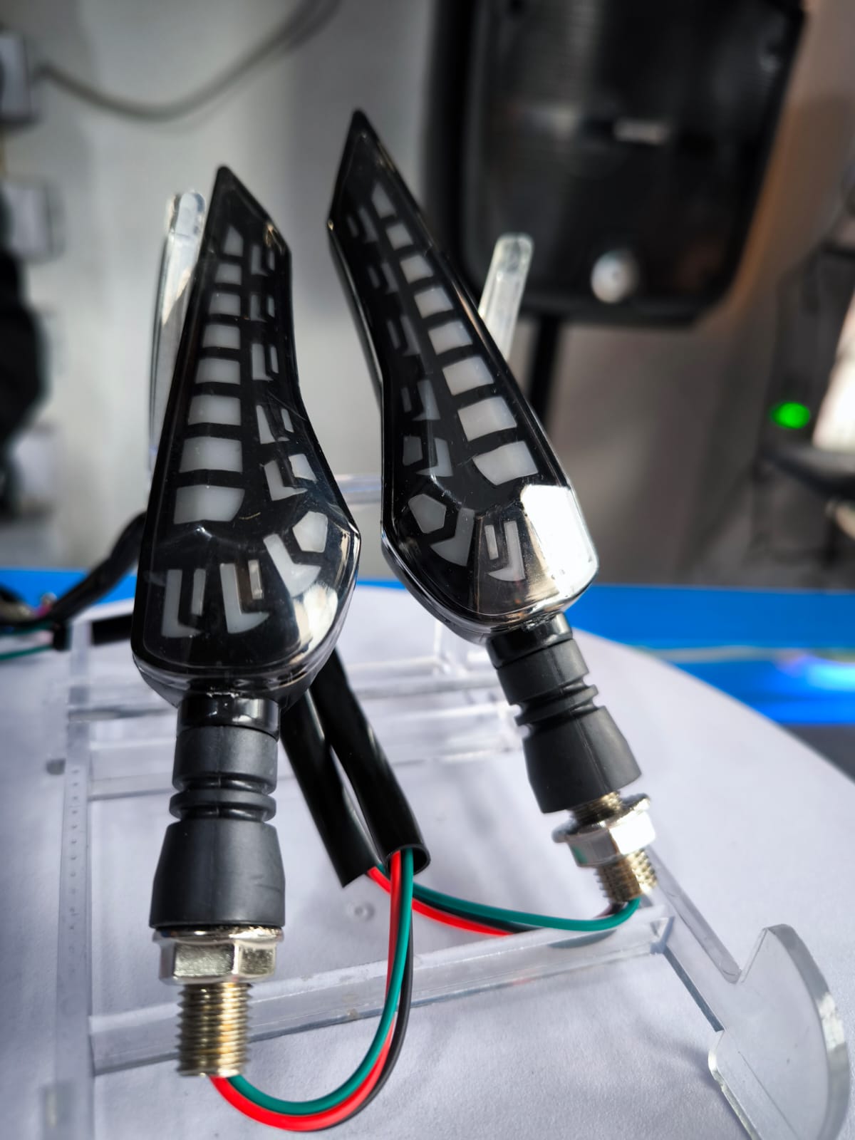 Miniatura 4 de PAR DIRECCIONALES PARA MOTO (TU-01 DIR)